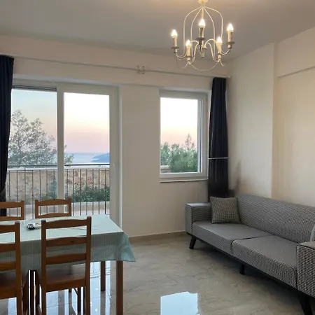 Ay Işığı Daire Kaş