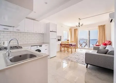 Apartament Ay Isigi