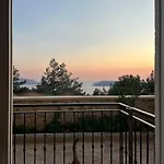 Ay Isigi Kaş