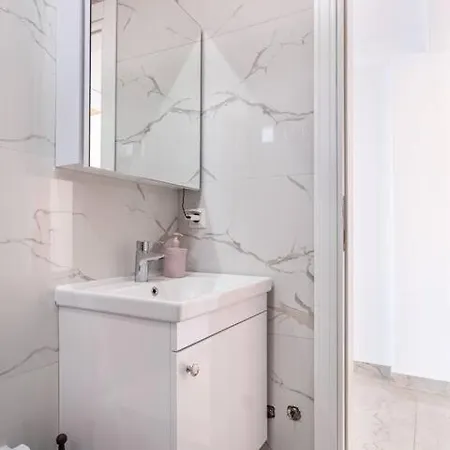 Apartment Ay Isigi Kaş